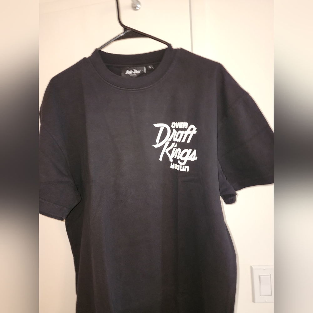 Brand new just don tee